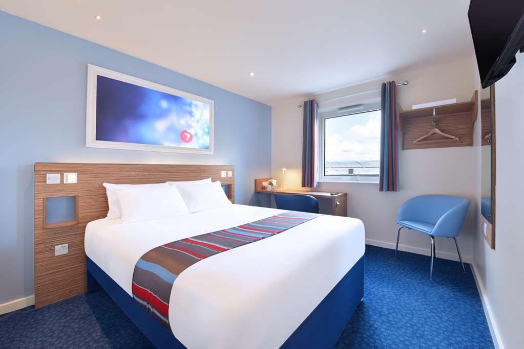 Travelodge Bedford Wyboston חדר תמונה