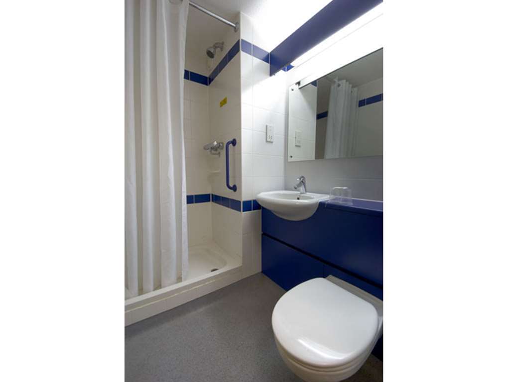 Travelodge Bedford Wyboston חדר תמונה