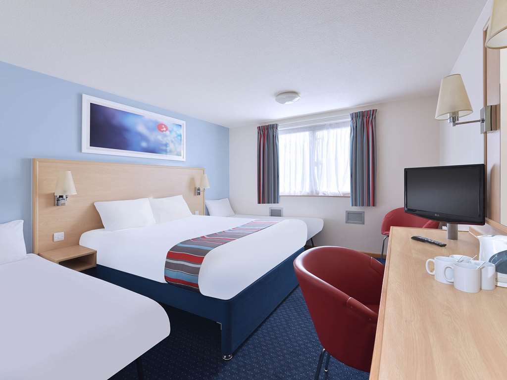 Travelodge Bedford Wyboston חדר תמונה